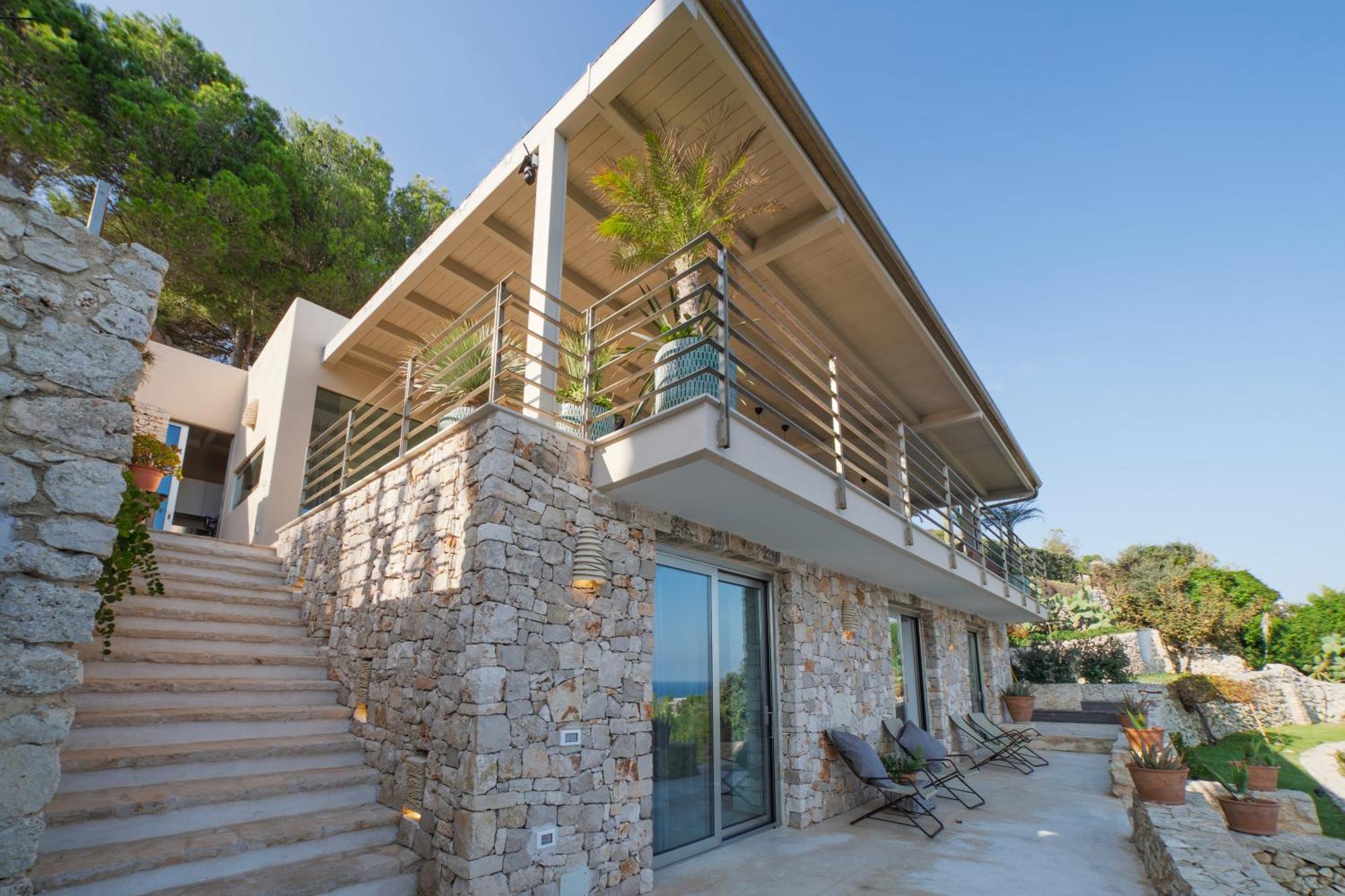 Villa Cliff ガリアーノ・デル・カーポ エクステリア 写真