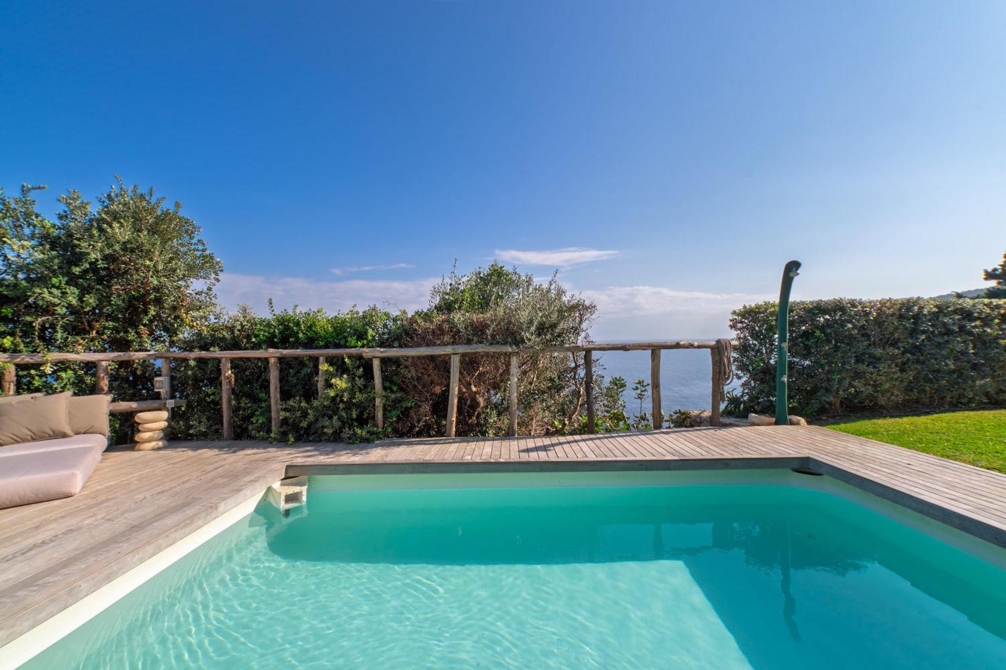 Villa Cliff ガリアーノ・デル・カーポ エクステリア 写真